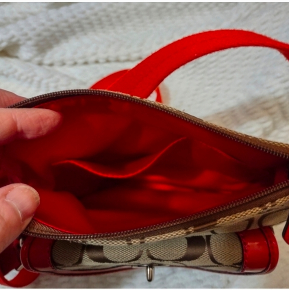 Coach Crossbody - Picture 7 of 10